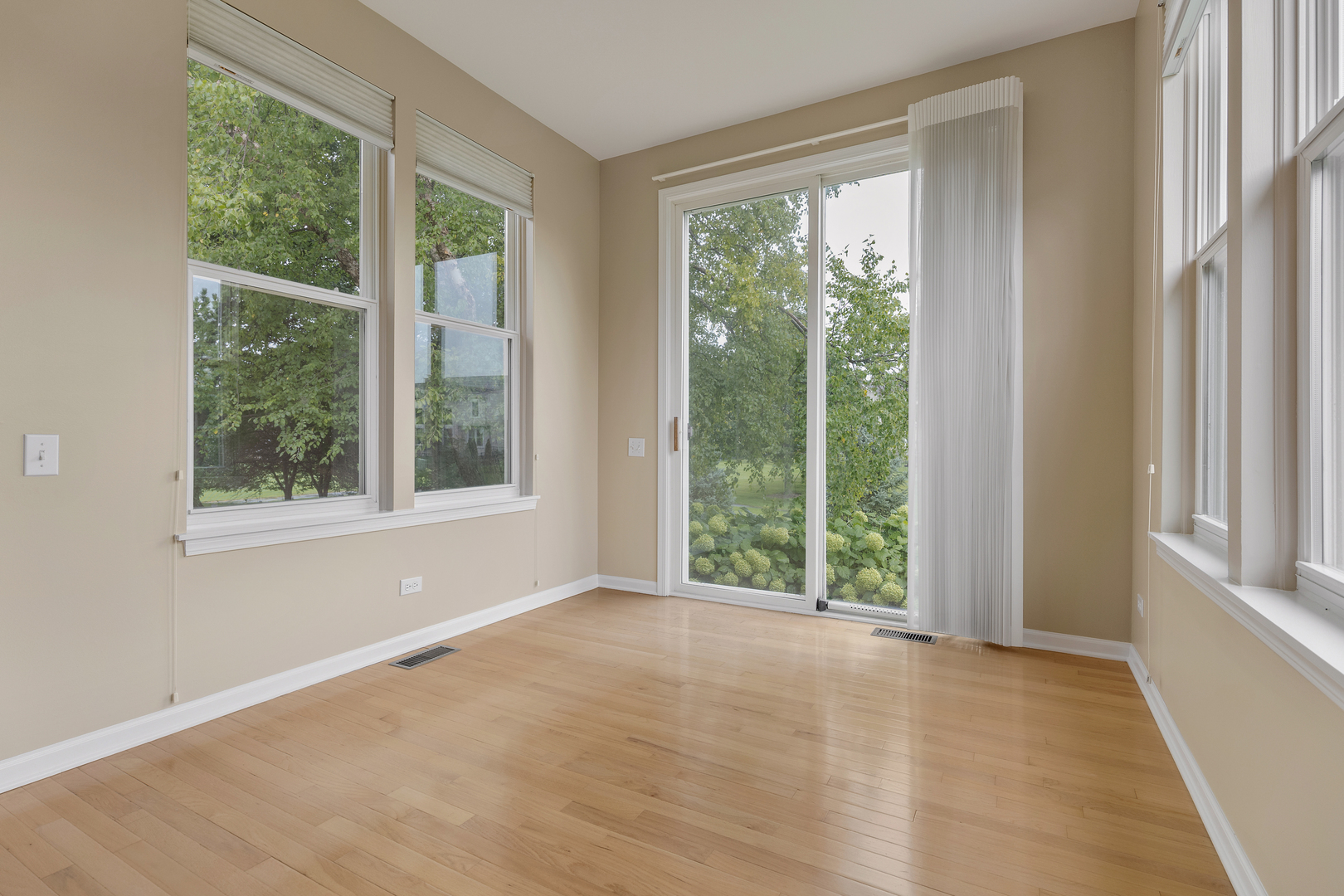 34 TWICKENHAM Court #34, Algonquin, IL 60102