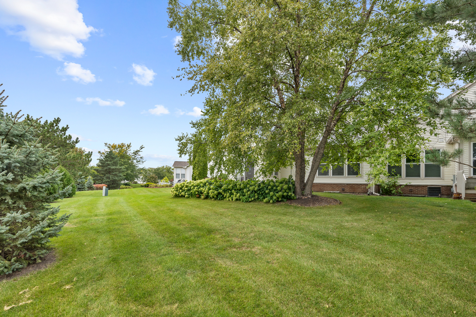 34 TWICKENHAM Court #34, Algonquin, IL 60102