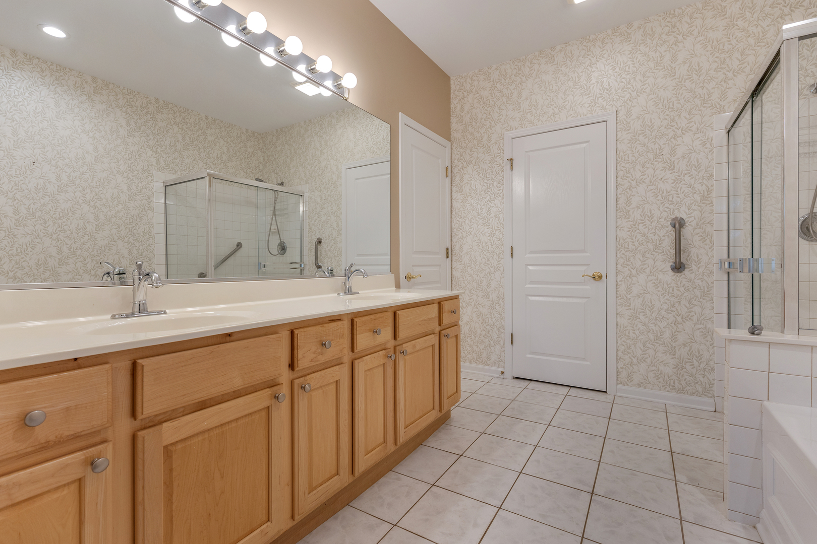 34 TWICKENHAM Court #34, Algonquin, IL 60102
