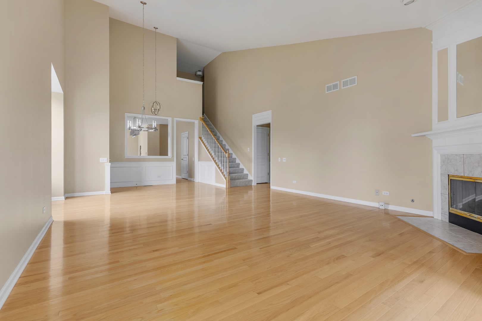 34 TWICKENHAM Court #34, Algonquin, IL 60102