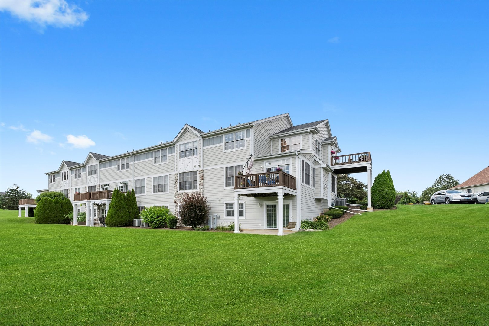 21341 Windy Hill Drive #1, Frankfort, IL 60423