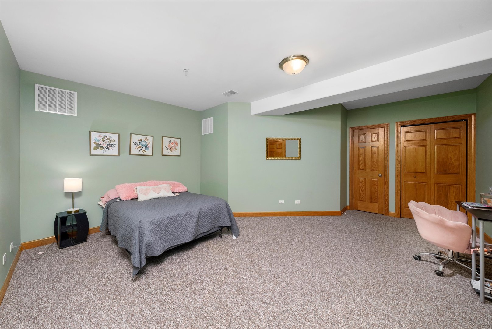 21341 Windy Hill Drive #1, Frankfort, IL 60423