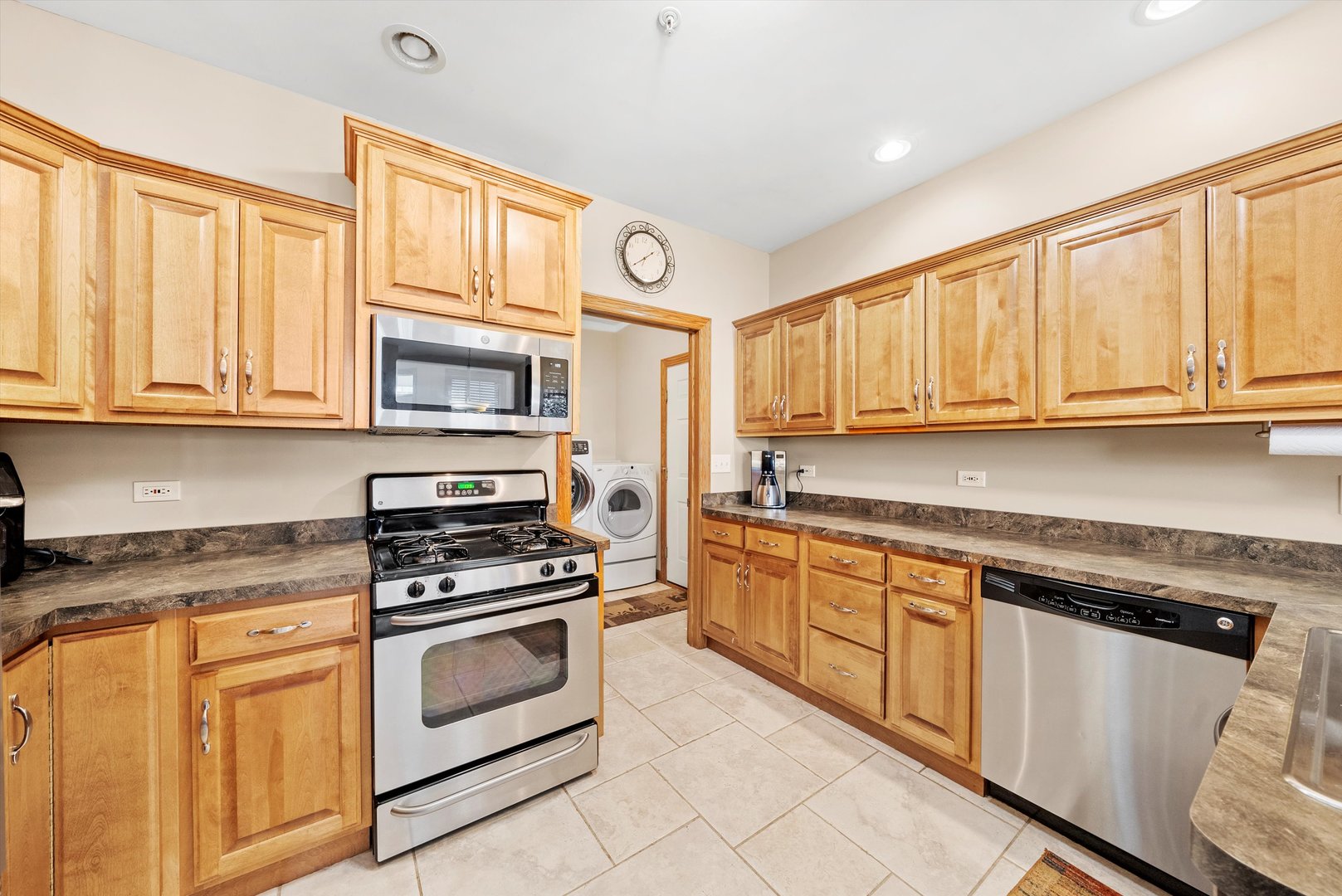 21341 Windy Hill Drive #1, Frankfort, IL 60423
