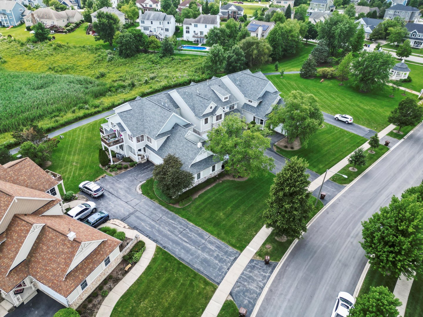 21341 Windy Hill Drive #1, Frankfort, IL 60423