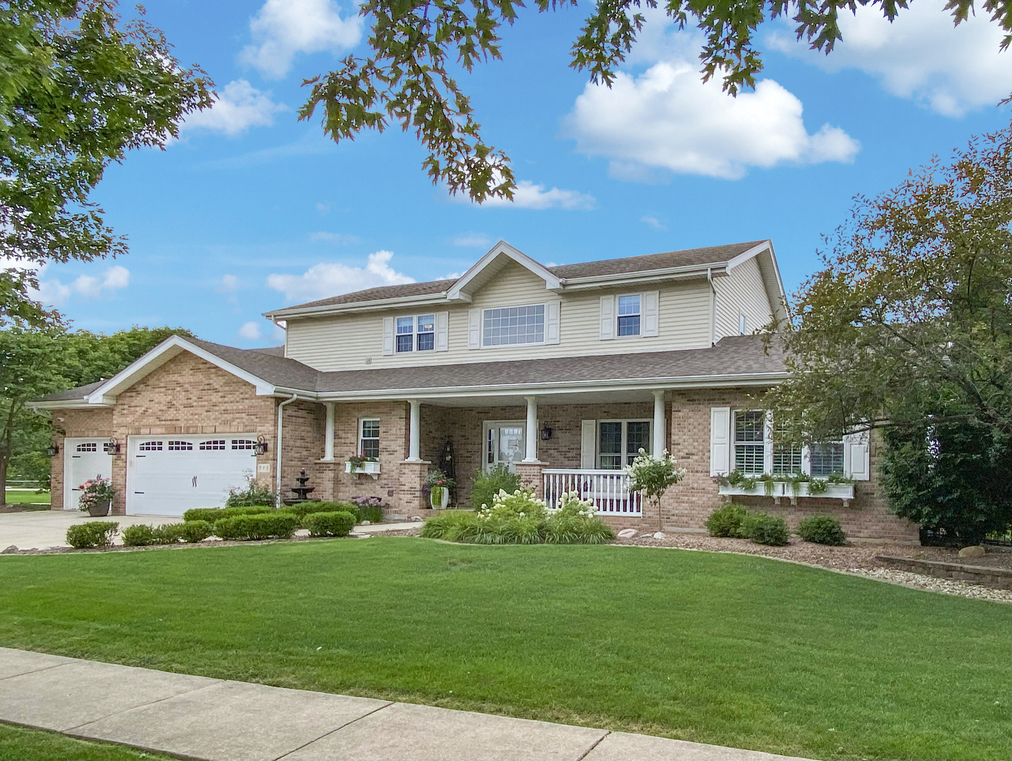 795 Westwind Drive, New Lenox, IL 60451