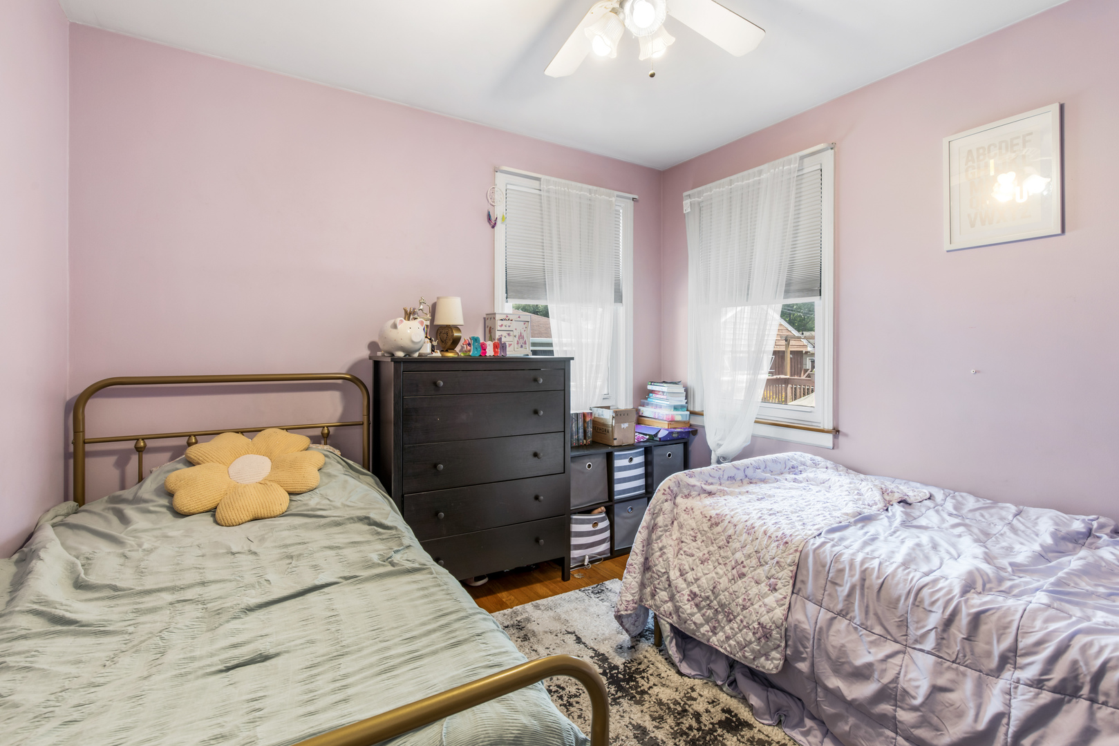 5721 N Northcott Avenue, Chicago, IL 60631