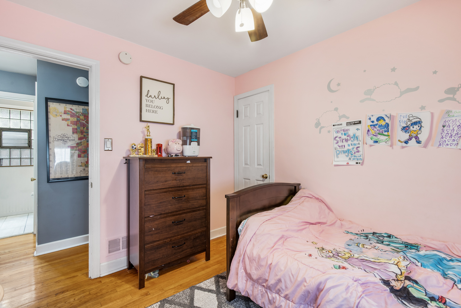 5721 N Northcott Avenue, Chicago, IL 60631