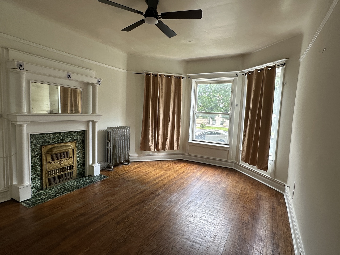 5410 S Indiana Avenue #1N, Chicago, IL 60615