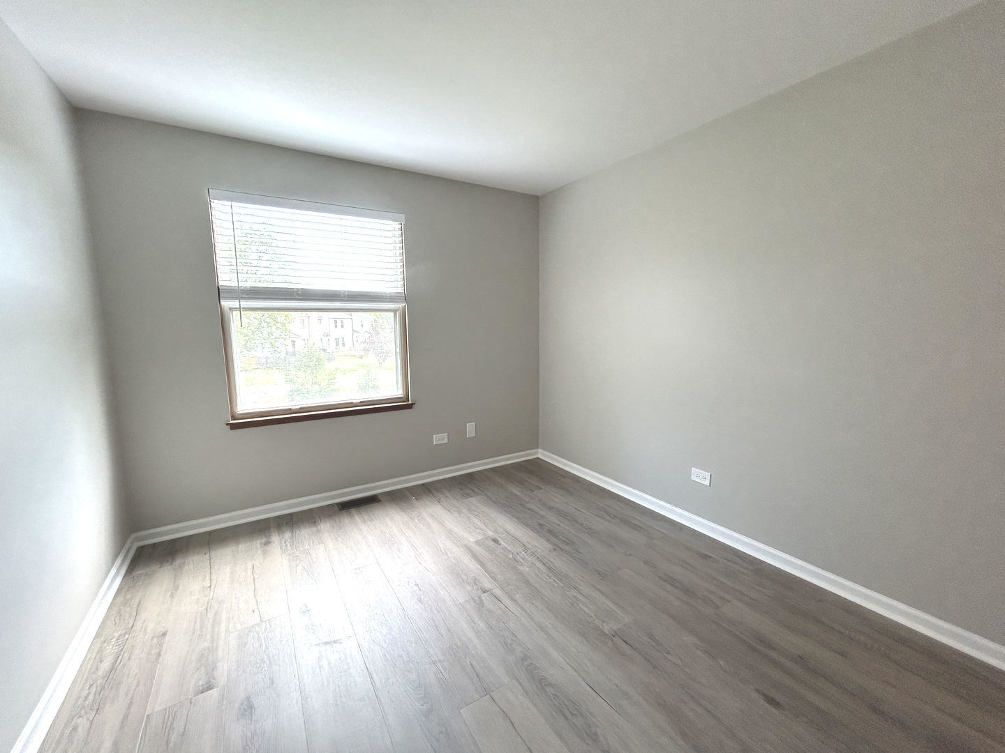 1453 N Chelsea Avenue, Palatine, IL 60067