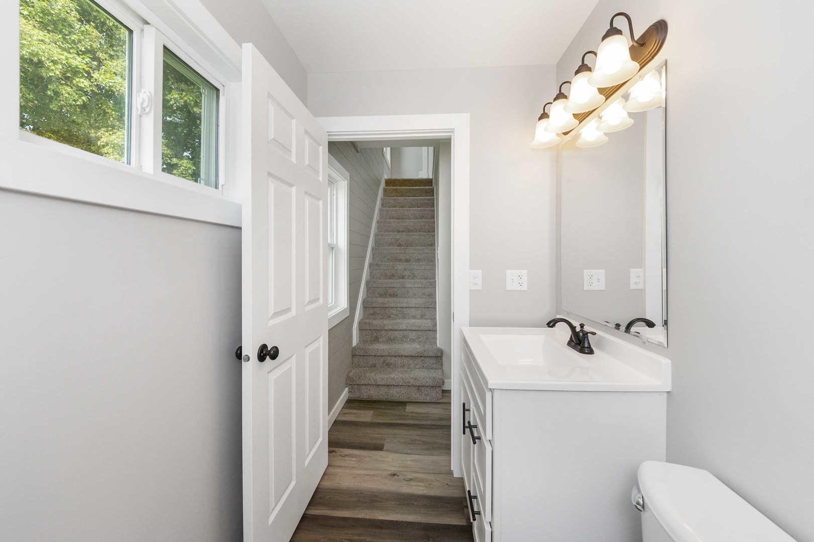 2711 E 800 North Road, Wenona, IL 61377