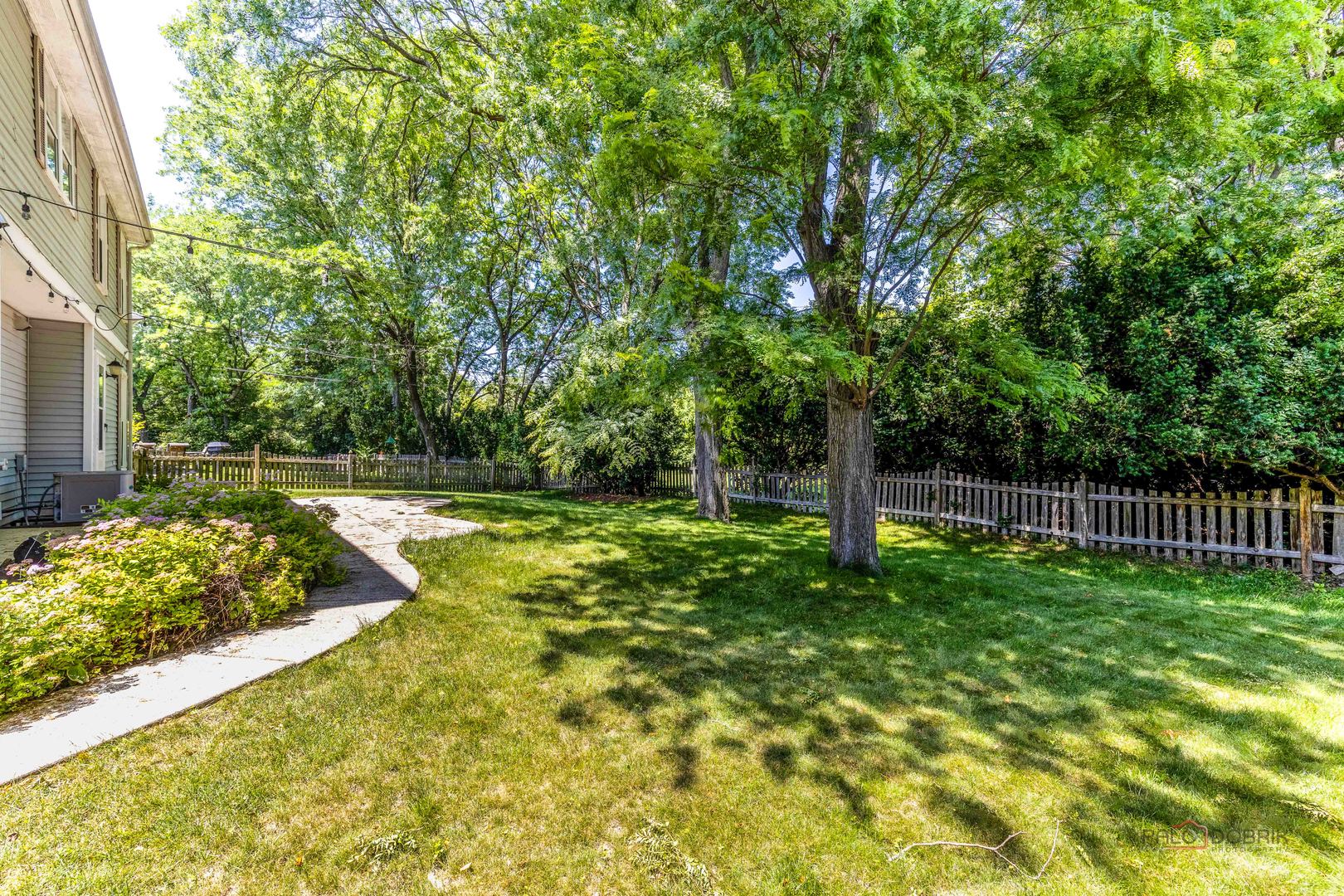 232 Southfield Drive, Vernon Hills, IL 60061