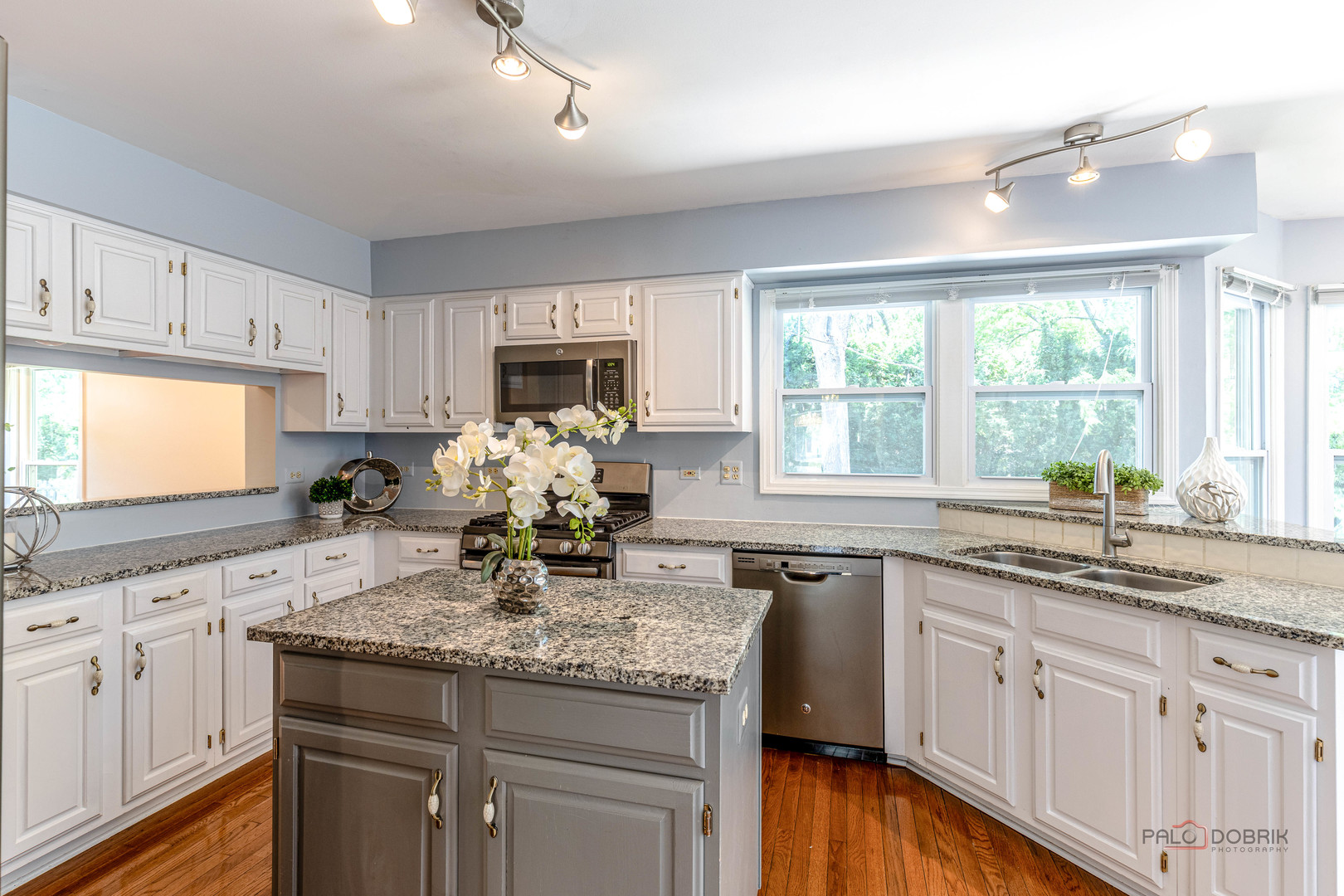 232 Southfield Drive, Vernon Hills, IL 60061