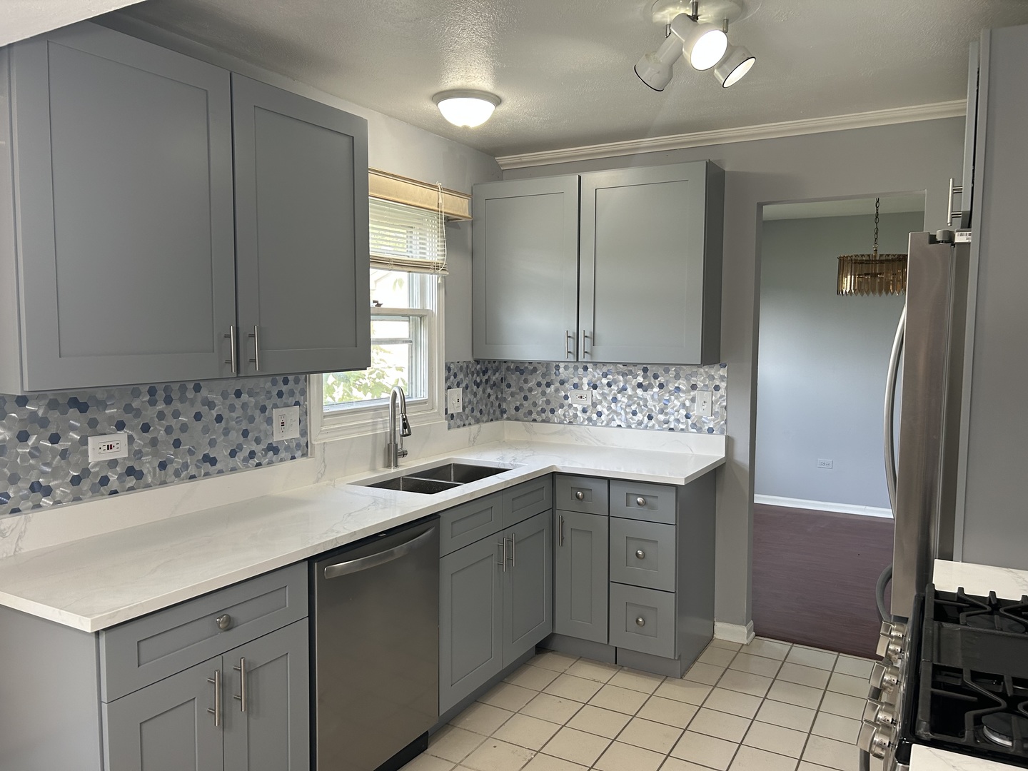 1312 DARLINGTON Court, Hoffman Estates, IL 60169