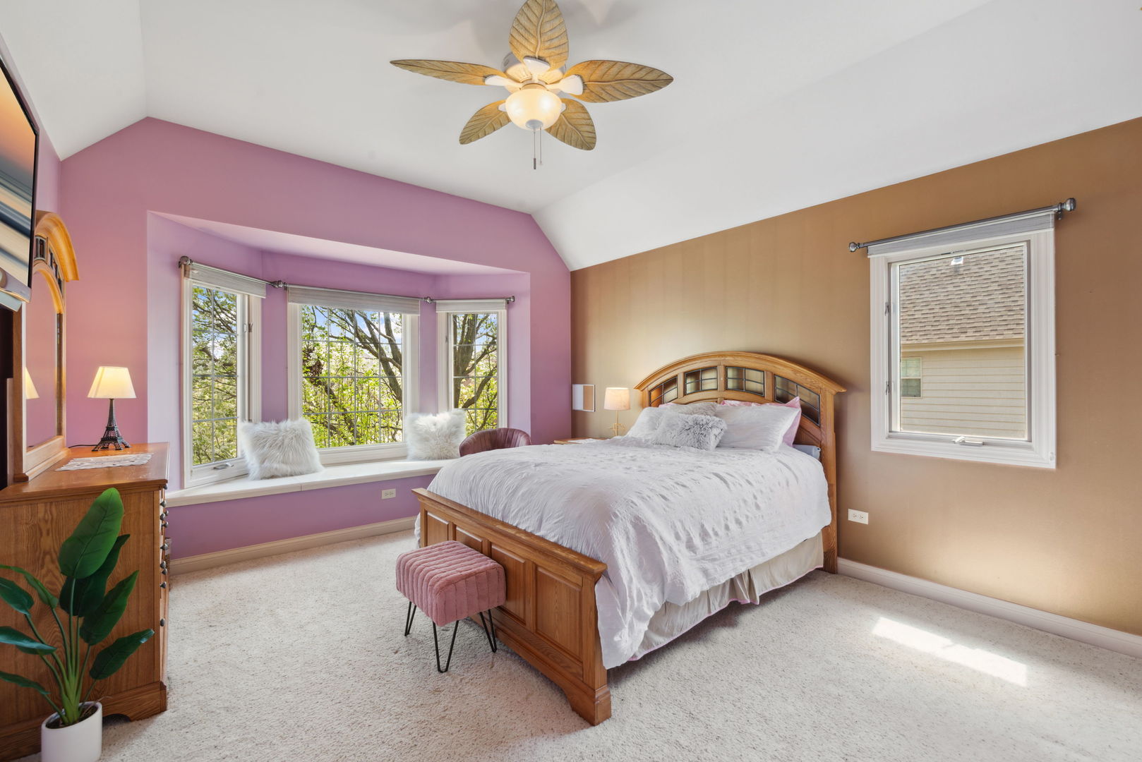 4052 Teak Circle, Naperville, IL 60564