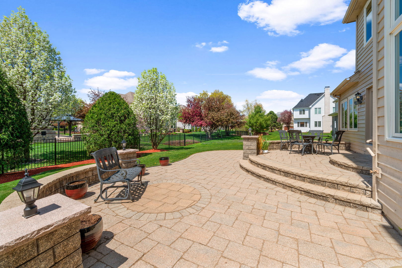 4052 Teak Circle, Naperville, IL 60564