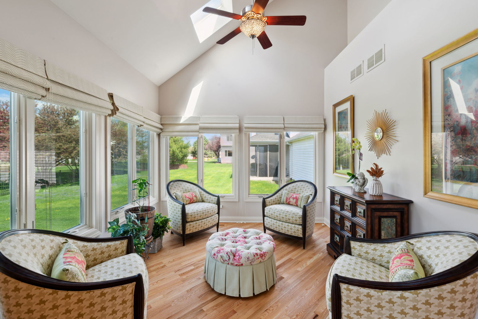4052 Teak Circle, Naperville, IL 60564