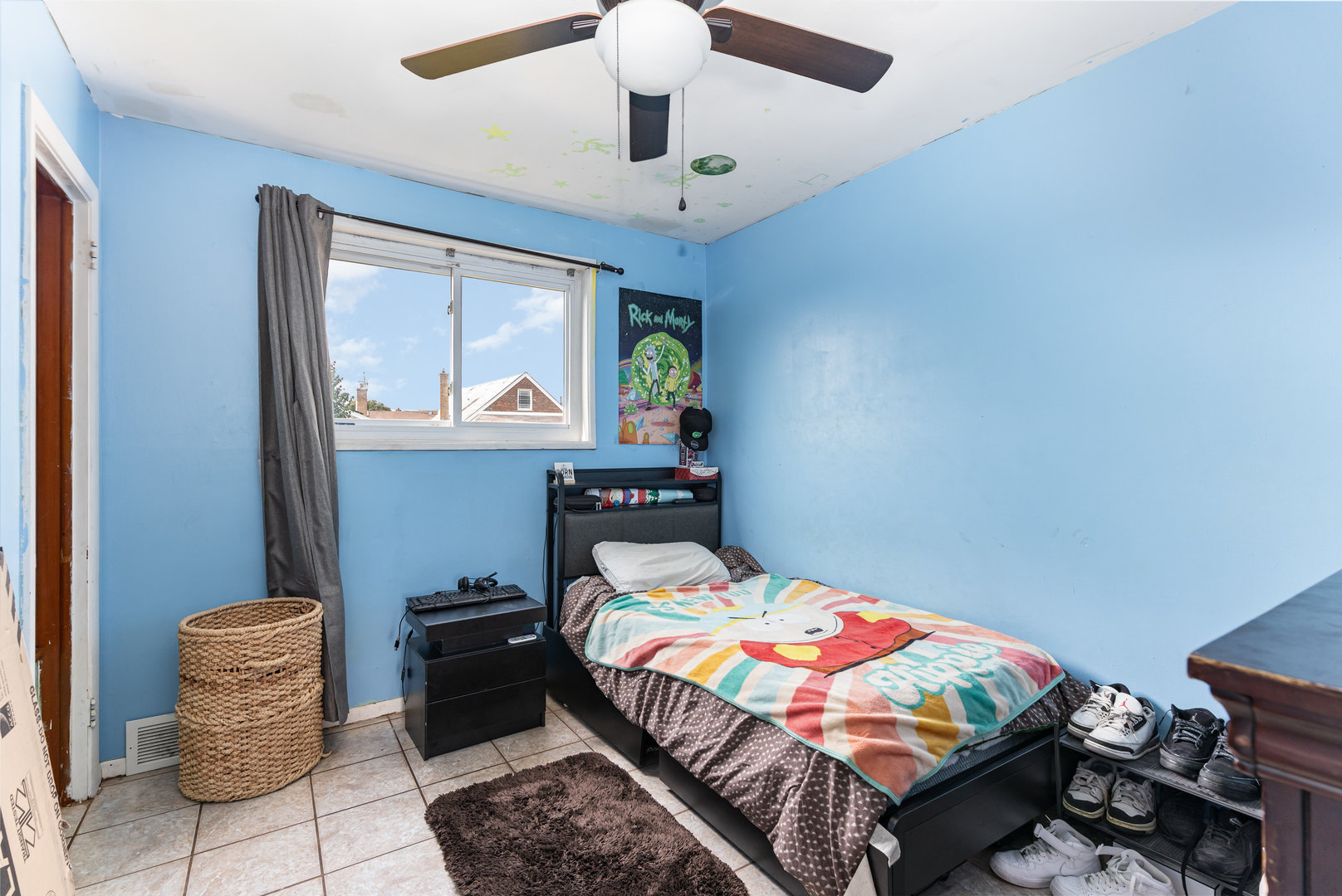 8100 S kildare Avenue, Chicago, IL 60652
