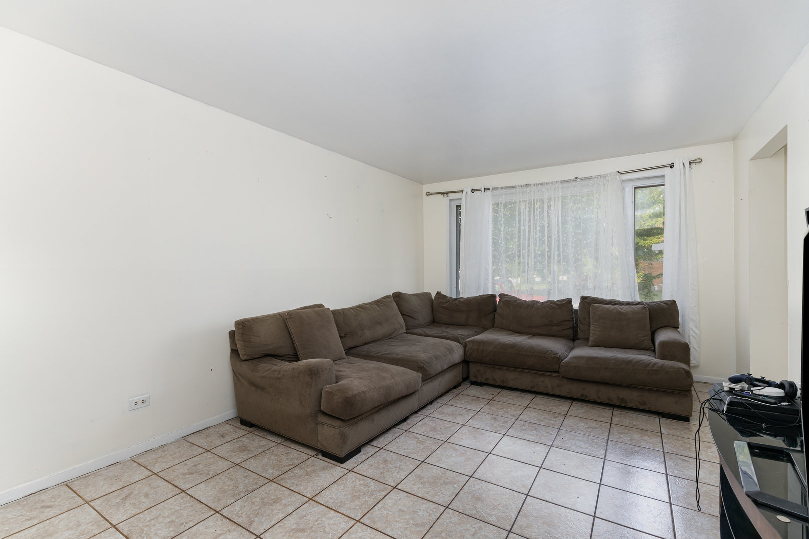 8100 S kildare Avenue, Chicago, IL 60652
