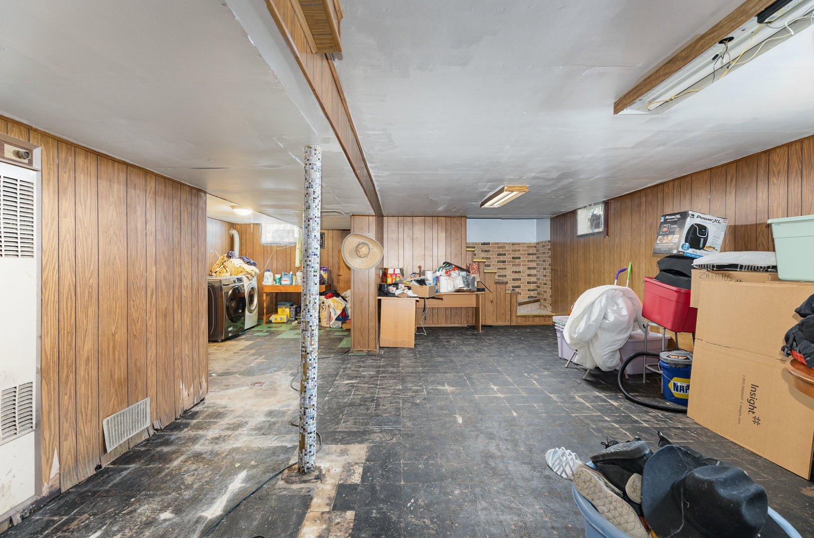 8100 S kildare Avenue, Chicago, IL 60652