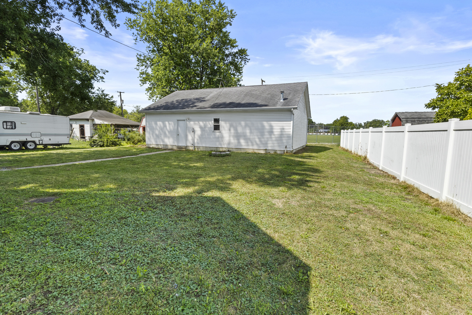 307 N MEADOW Street, Grant Park, IL 60940