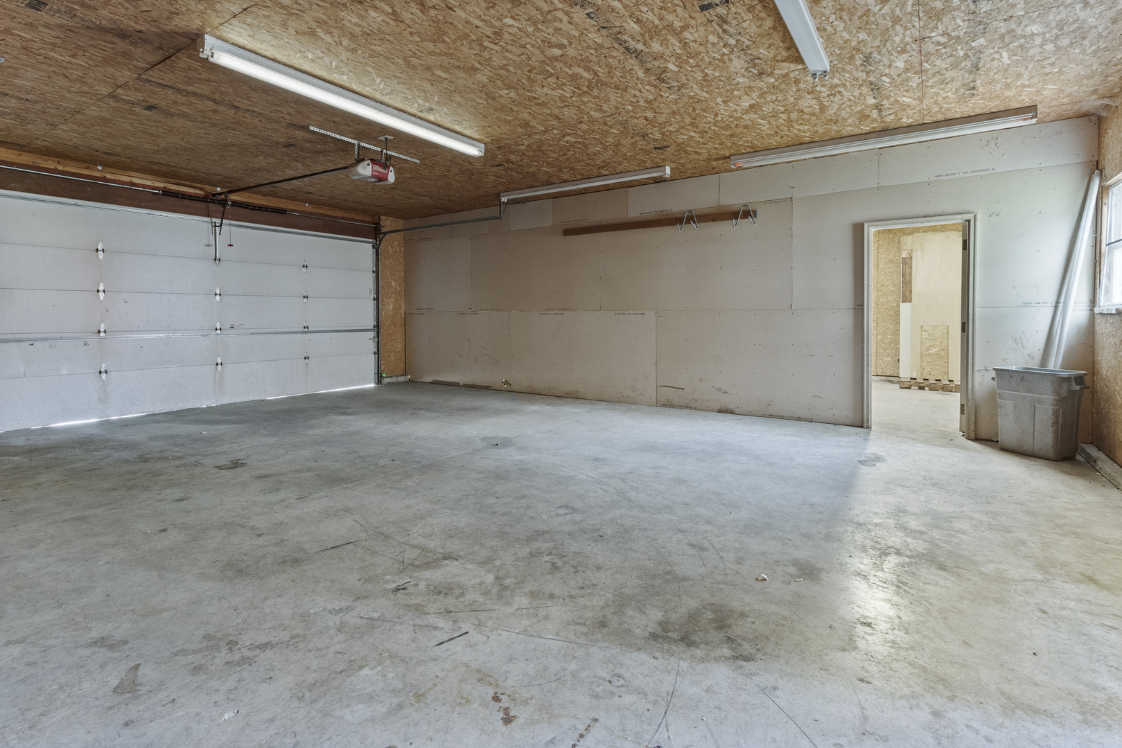 307 N MEADOW Street, Grant Park, IL 60940