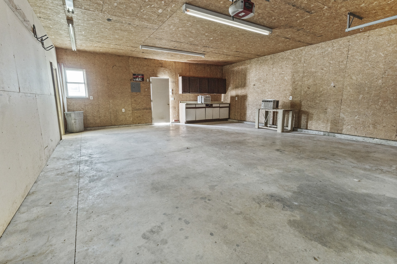 307 N MEADOW Street, Grant Park, IL 60940
