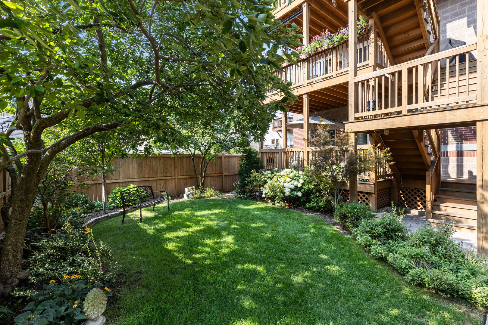 5817 N Paulina Street #2, Chicago, IL 60660