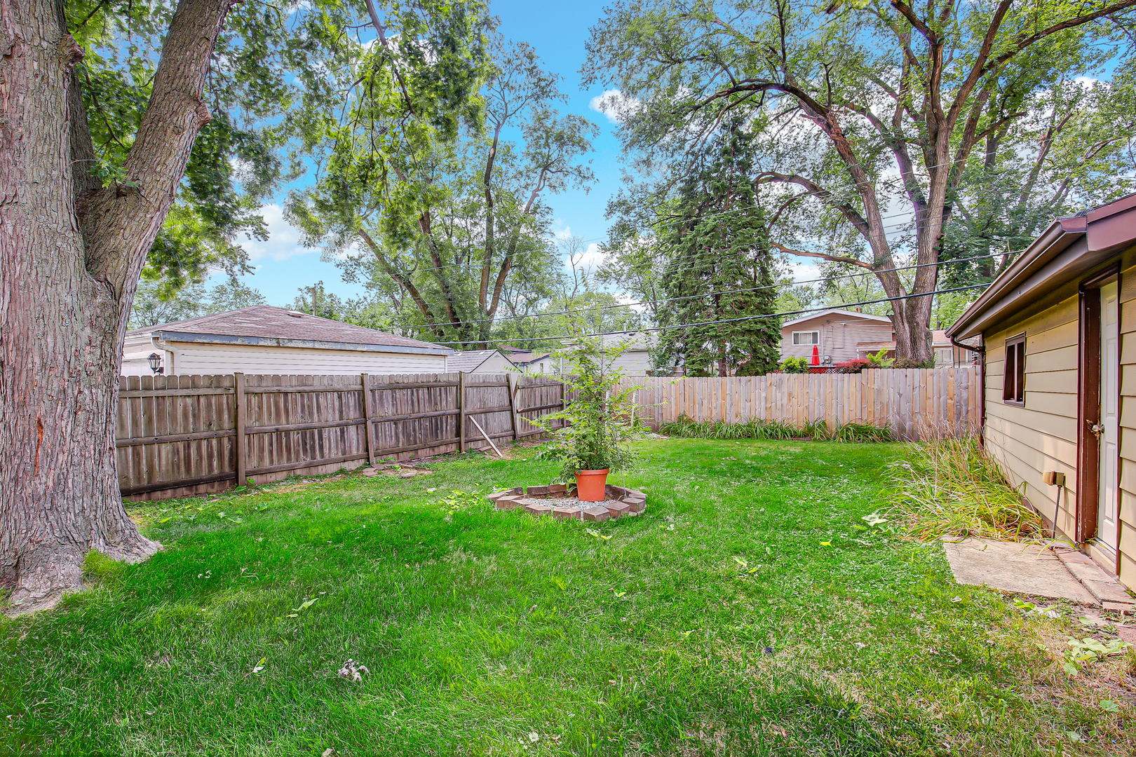 213 Illinois Street, Park Forest, IL 60466