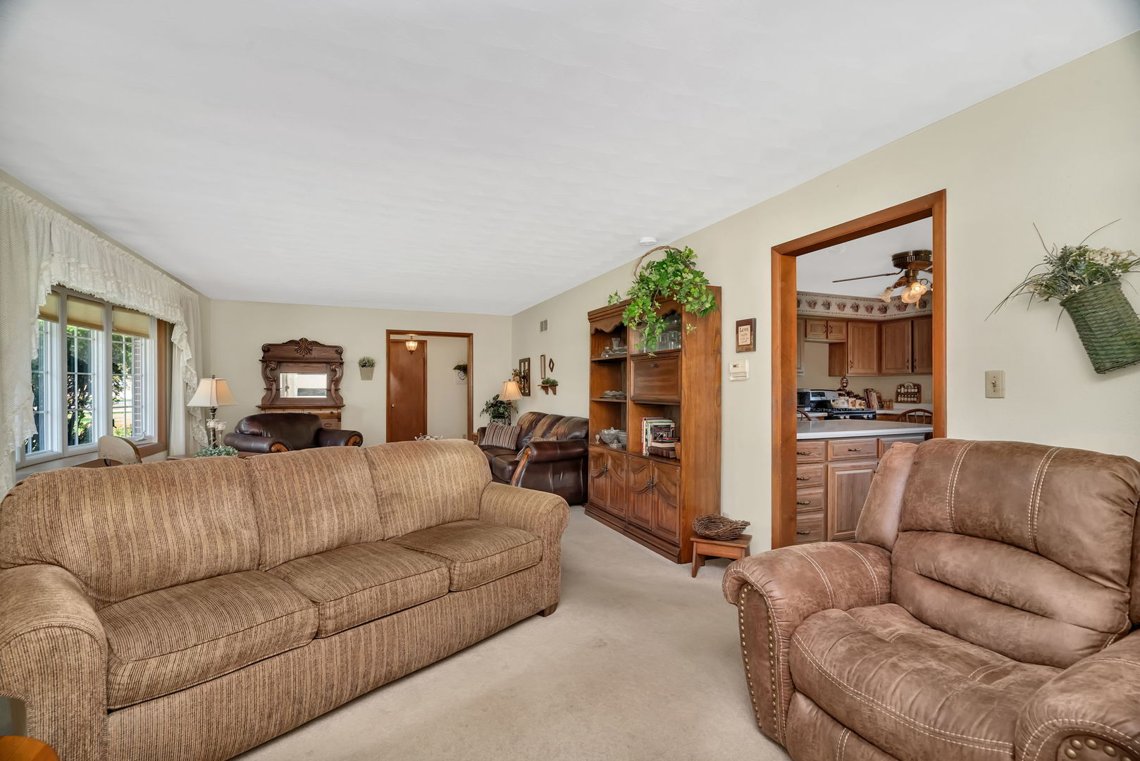 335 N Washington Street, Coal City, IL 60416