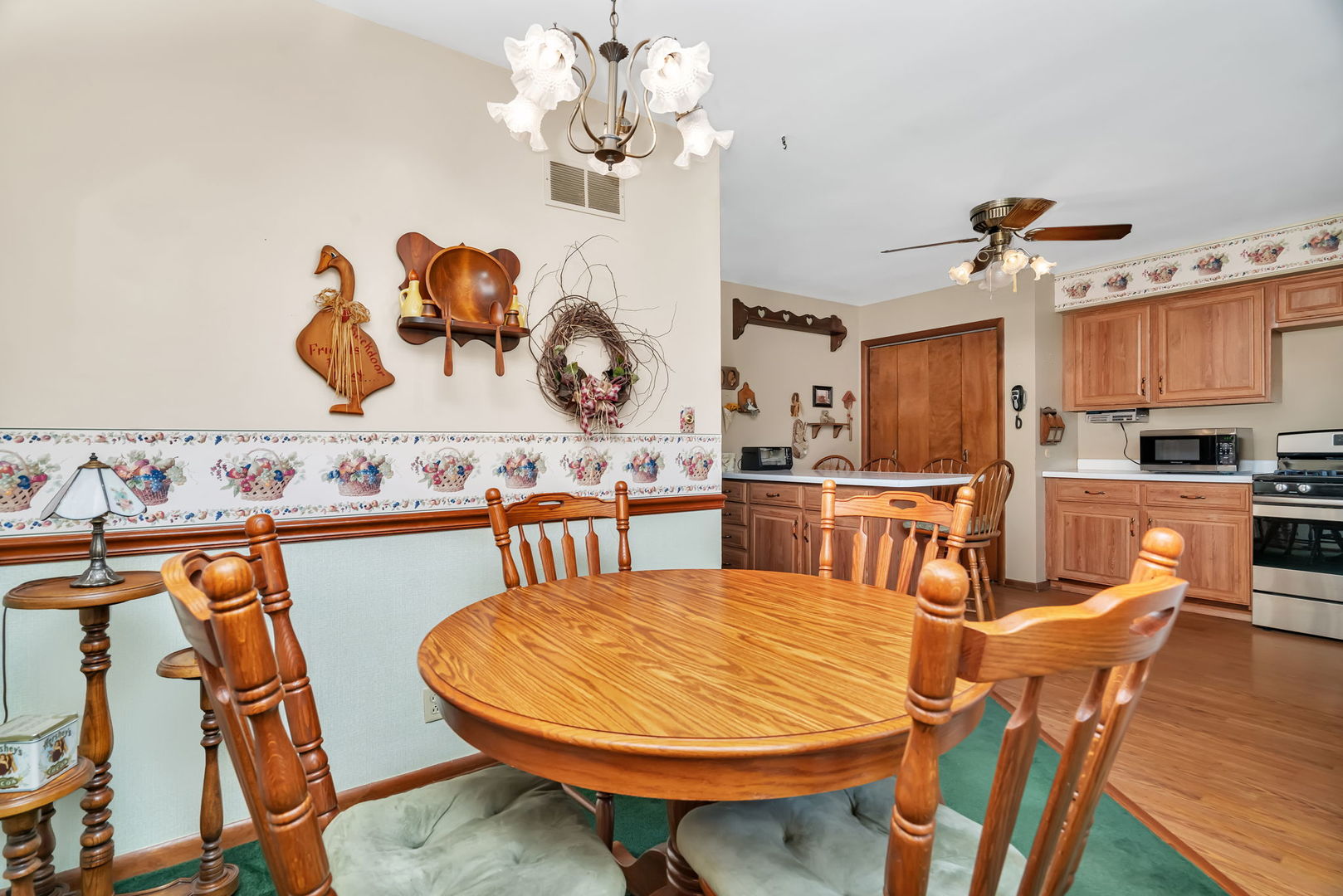 335 N Washington Street, Coal City, IL 60416