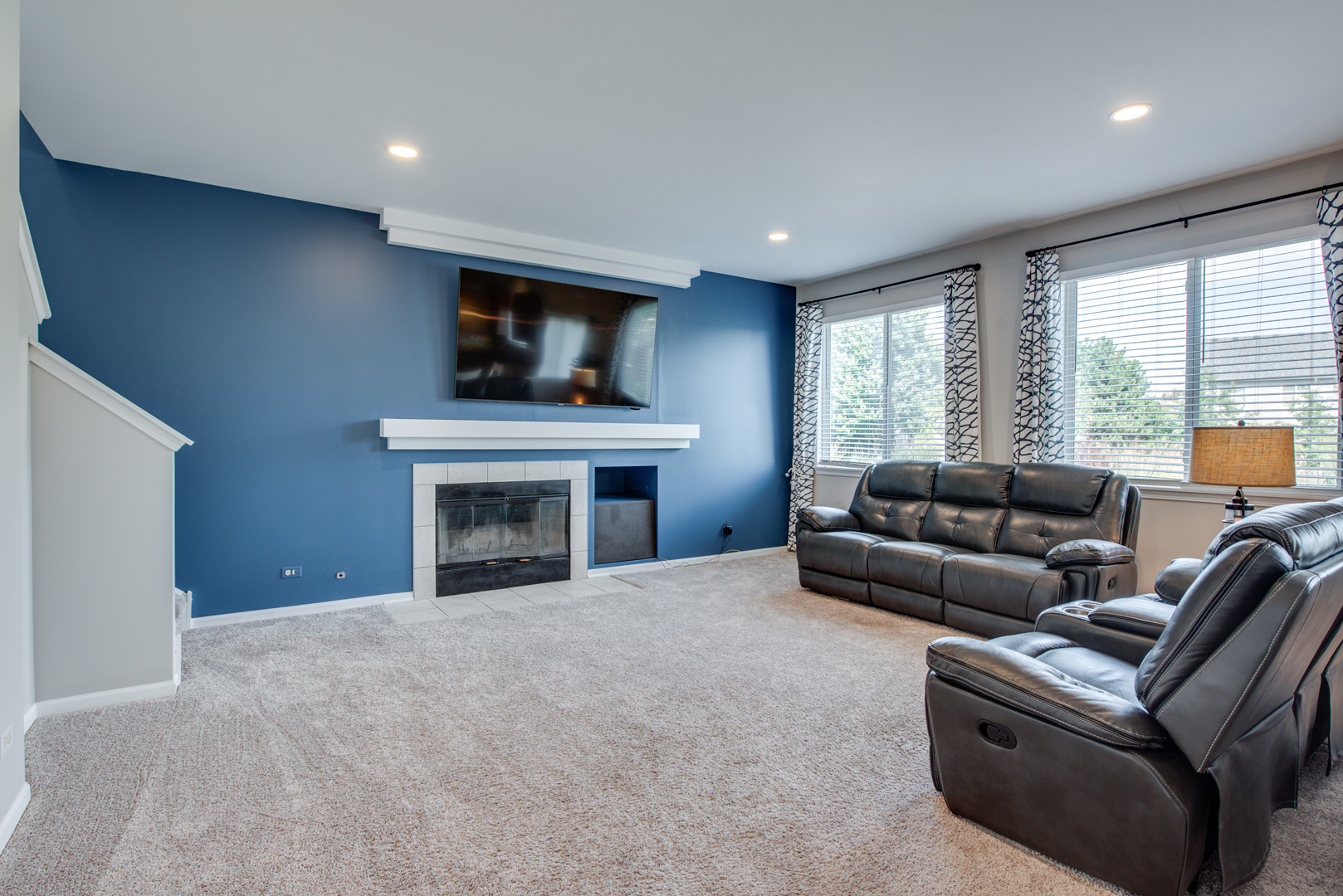 416 Hubbard Circle, Plano, IL 60545