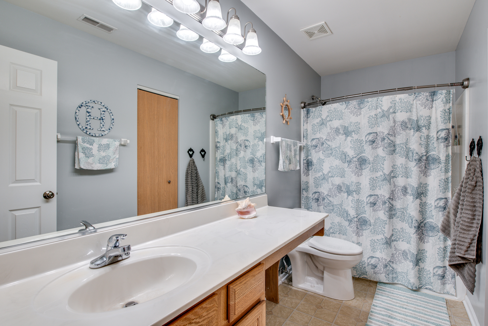 416 Hubbard Circle, Plano, IL 60545