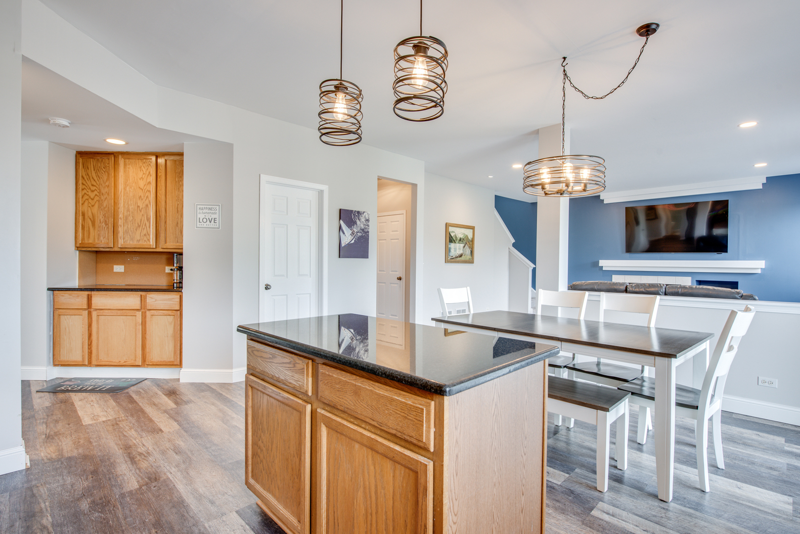 416 Hubbard Circle, Plano, IL 60545