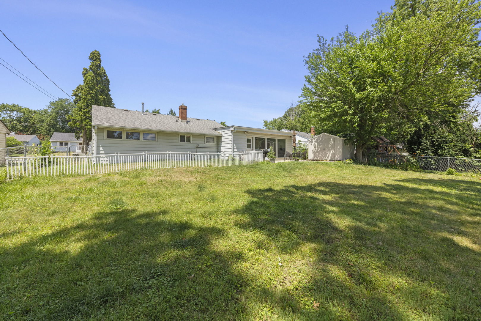 123 Tilton Park Drive, DeKalb, IL 60115