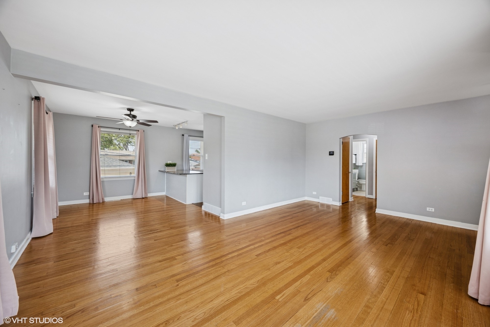 10336 Kipling Street, Westchester, IL 60154