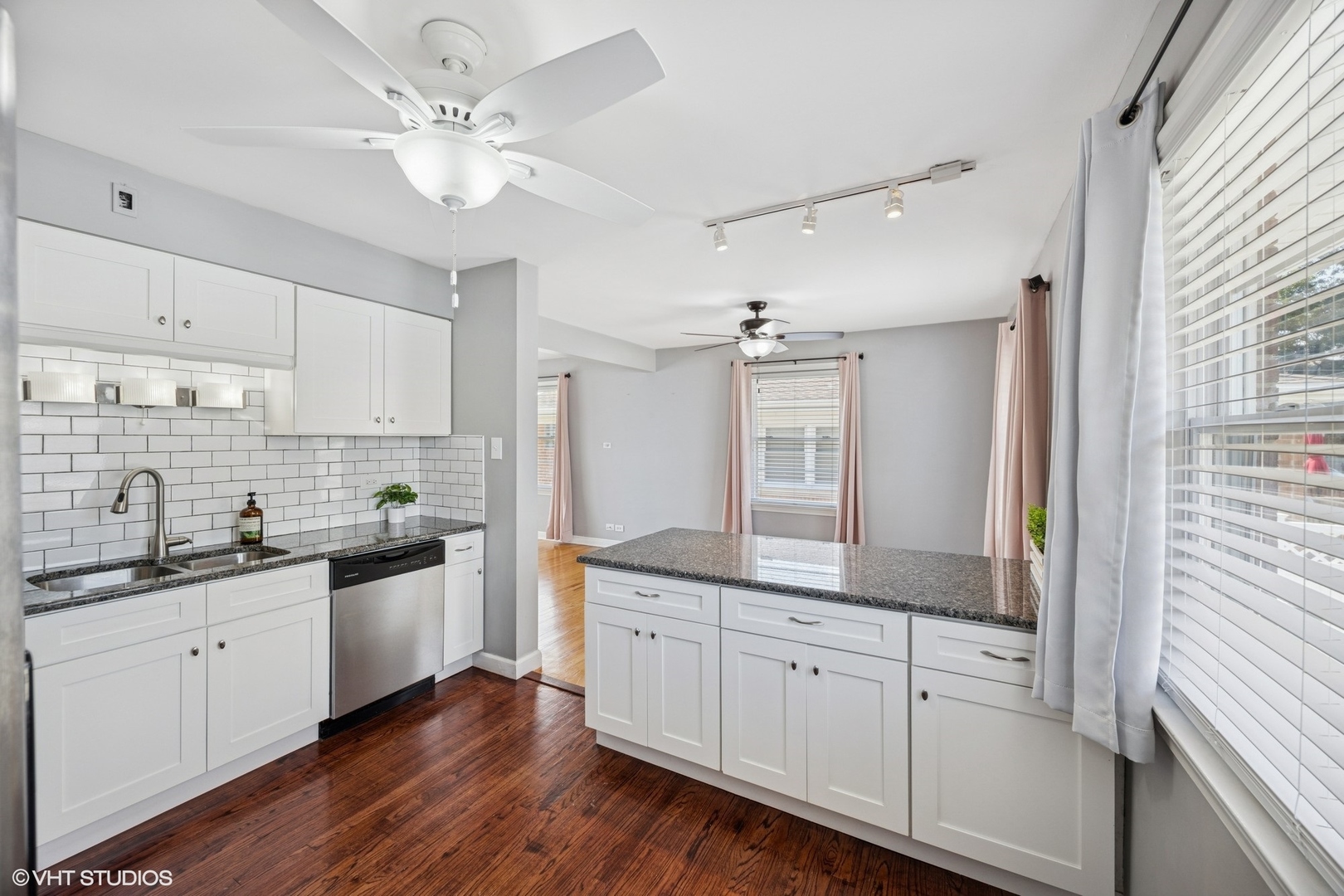 10336 Kipling Street, Westchester, IL 60154