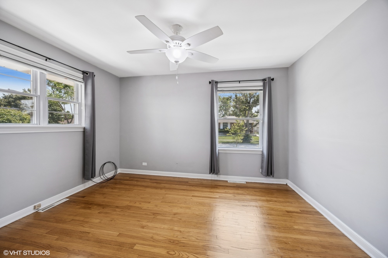 10336 Kipling Street, Westchester, IL 60154