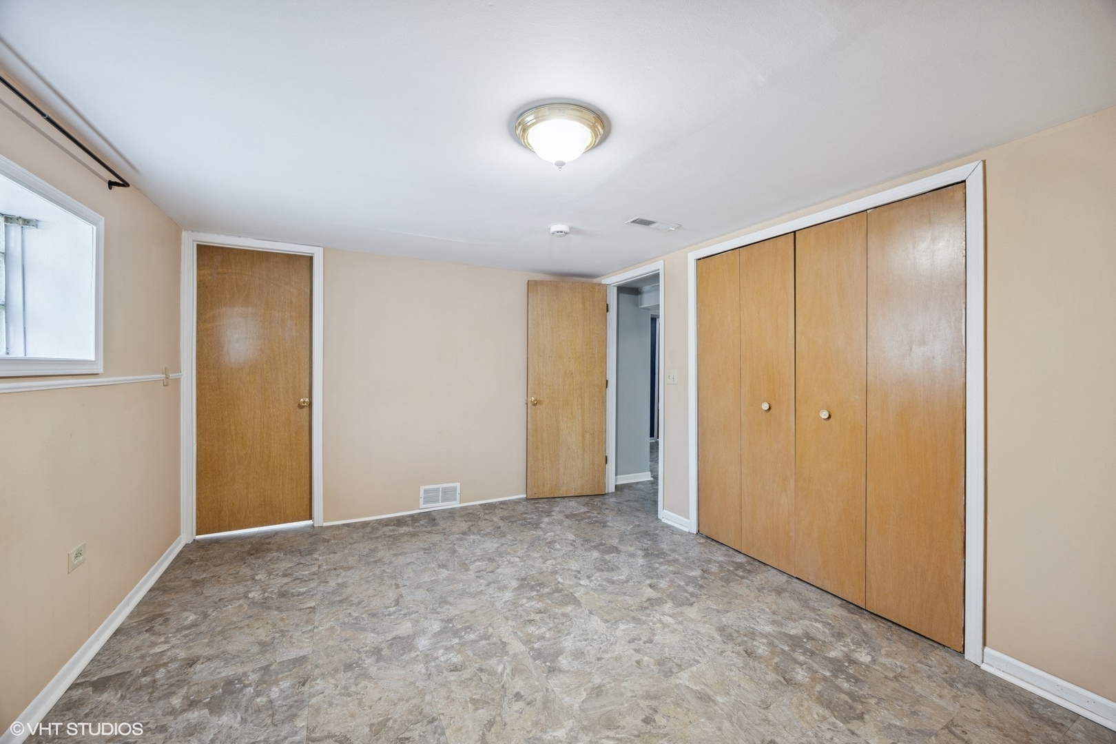 10336 Kipling Street, Westchester, IL 60154