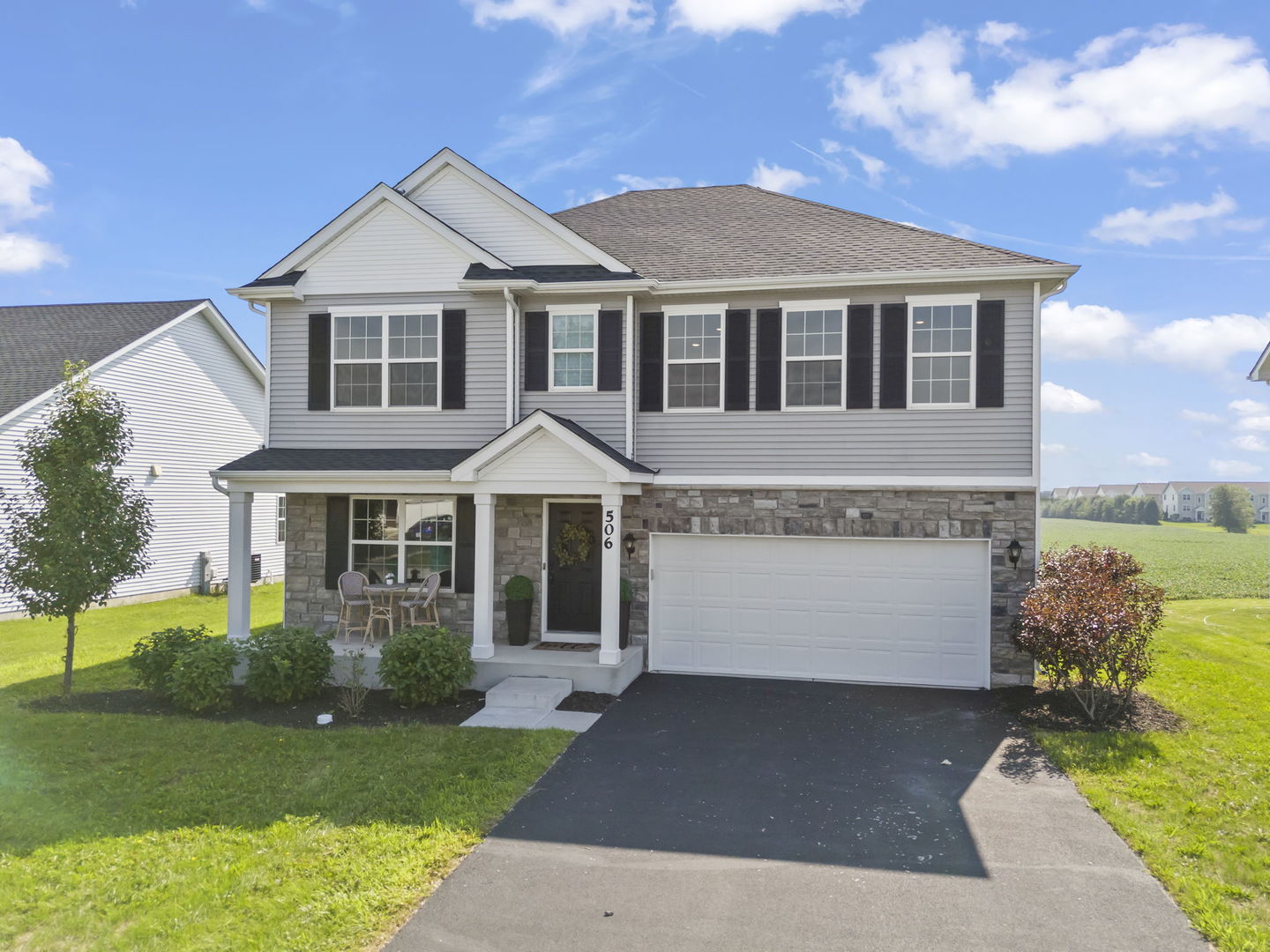 506 Silver Falls Street, Joliet, IL 60431