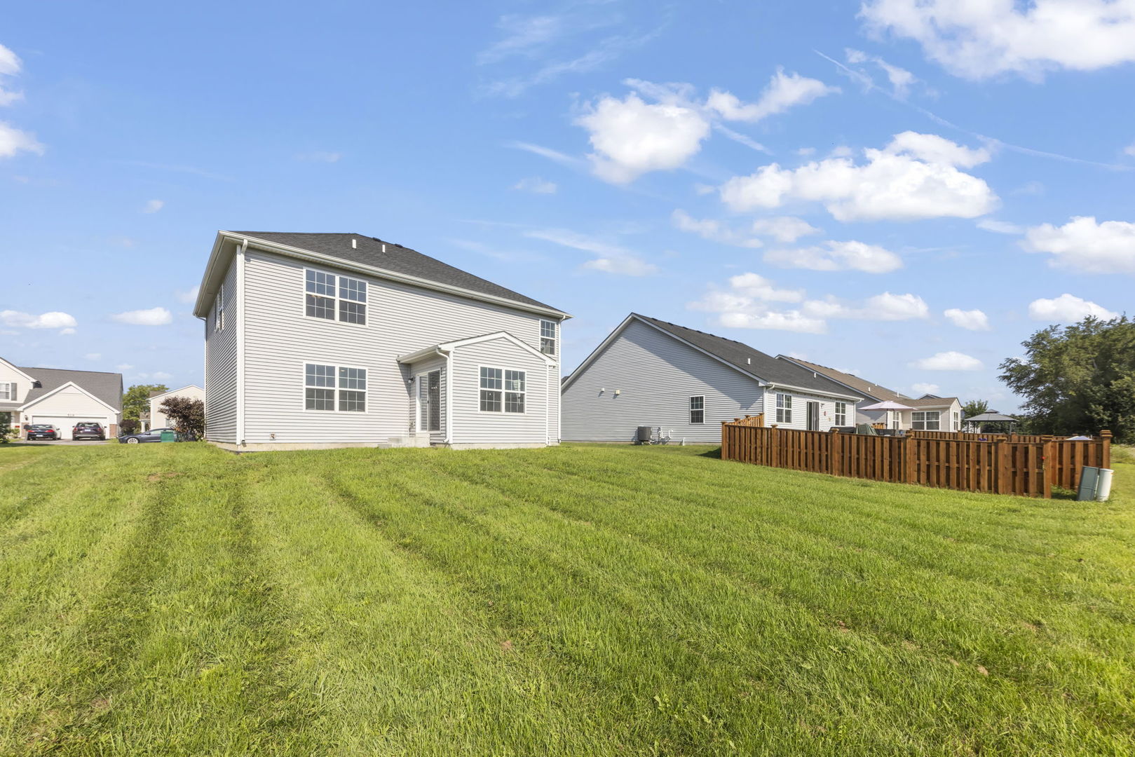 506 Silver Falls Street, Joliet, IL 60431