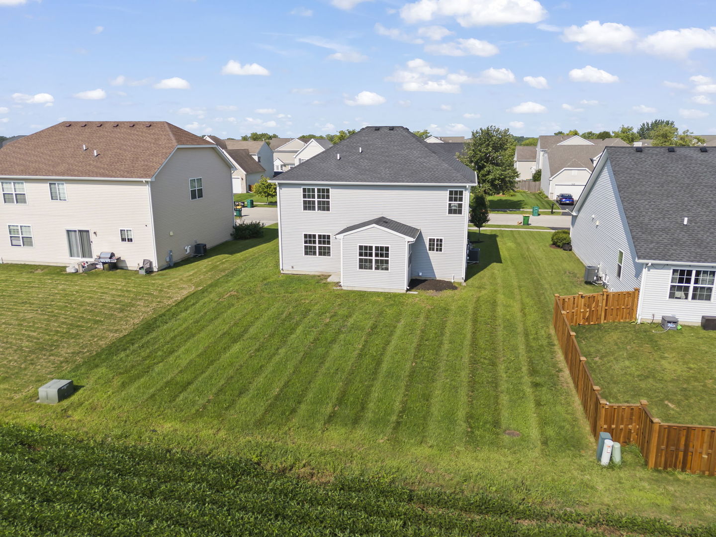 506 Silver Falls Street, Joliet, IL 60431