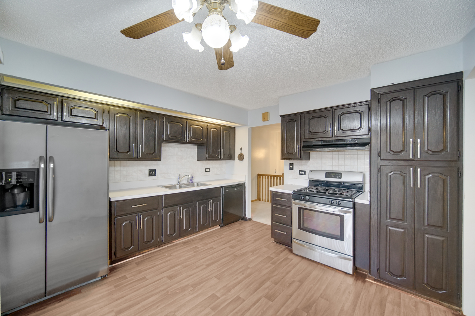 15435 Orogrande Drive, Oak Forest, IL 60452