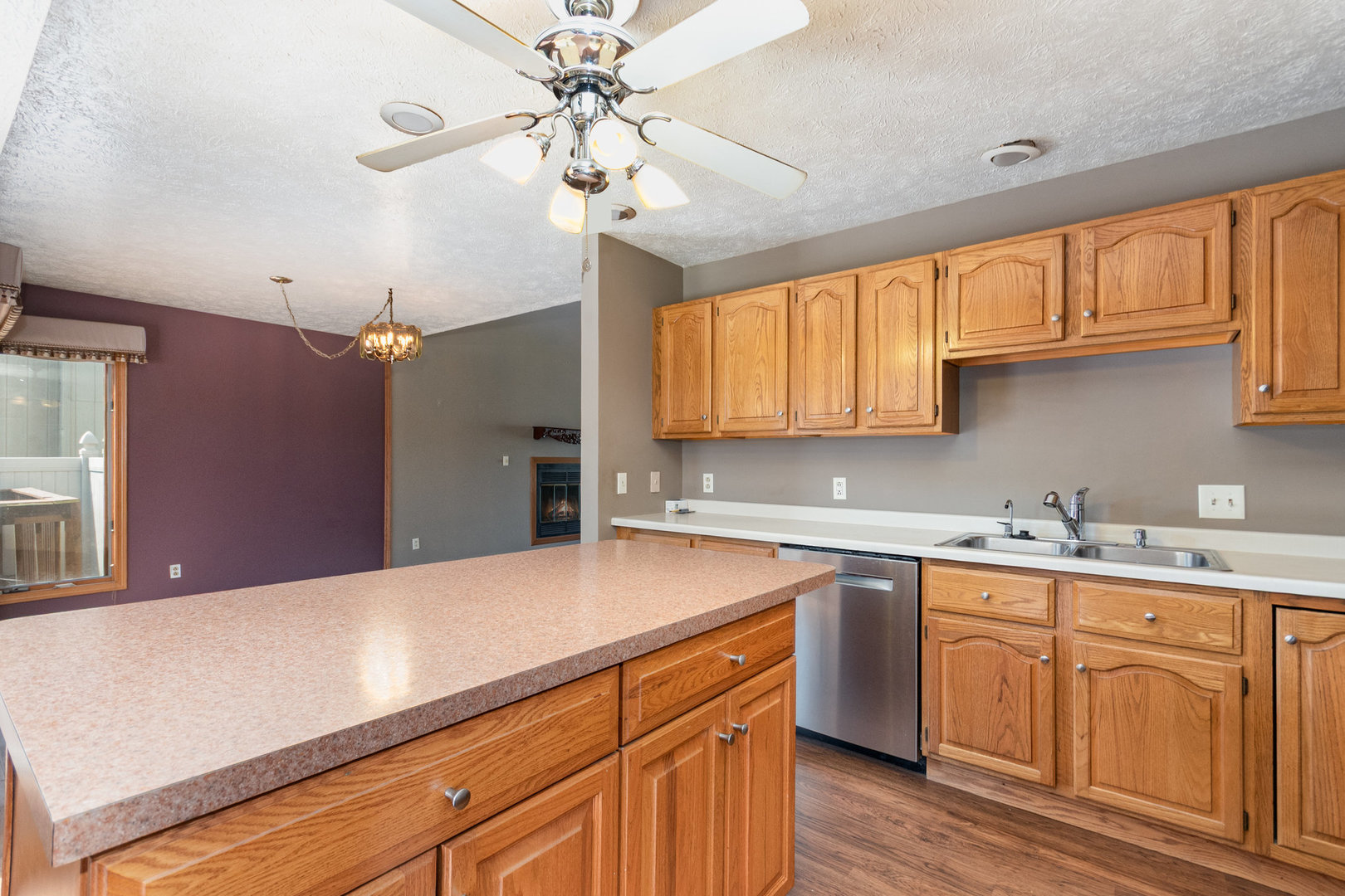901 W McKinley Road, Ottawa, IL 61350