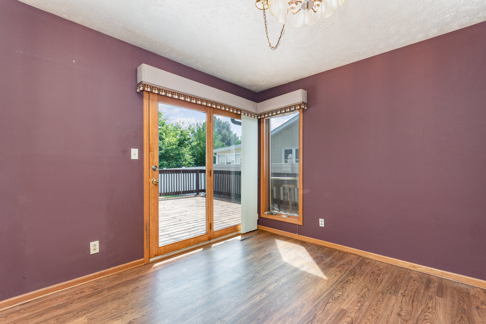 901 W McKinley Road, Ottawa, IL 61350