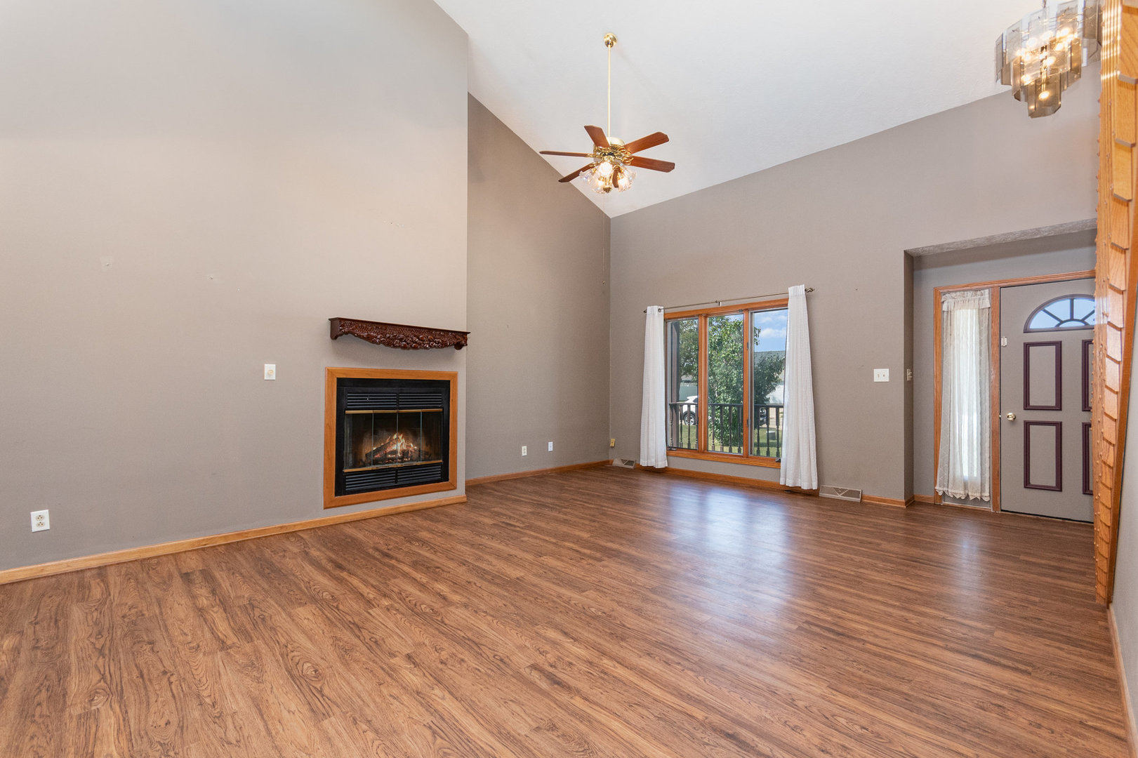 901 W McKinley Road, Ottawa, IL 61350