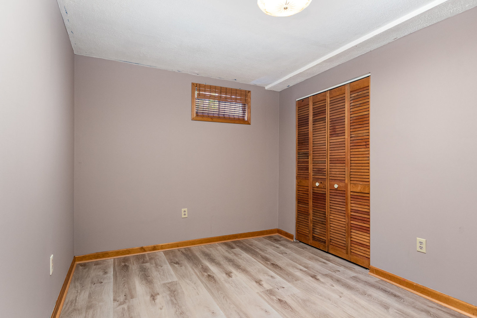 901 W McKinley Road, Ottawa, IL 61350