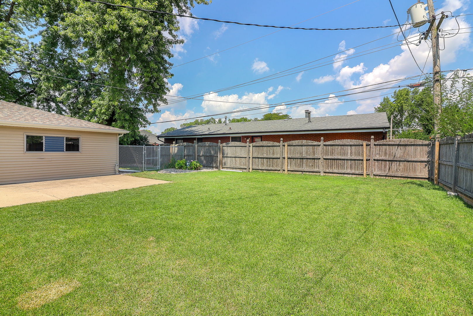 1609 Oneida Street, Joliet, IL 60435