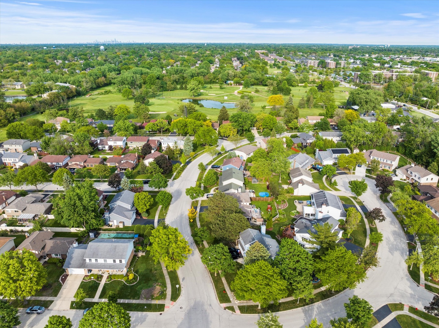 620 W 58th Street, Westmont, IL 60559