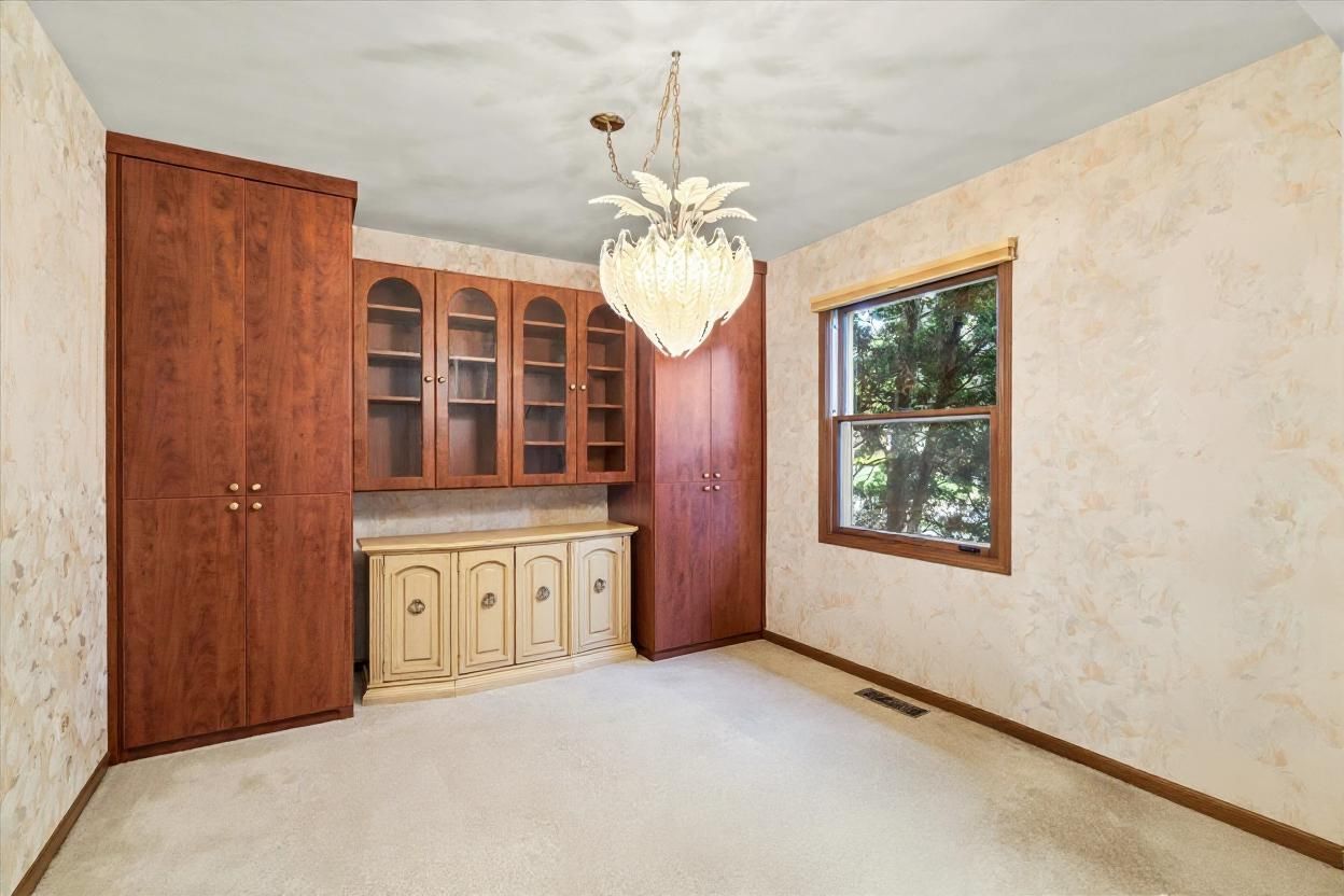 620 W 58th Street, Westmont, IL 60559