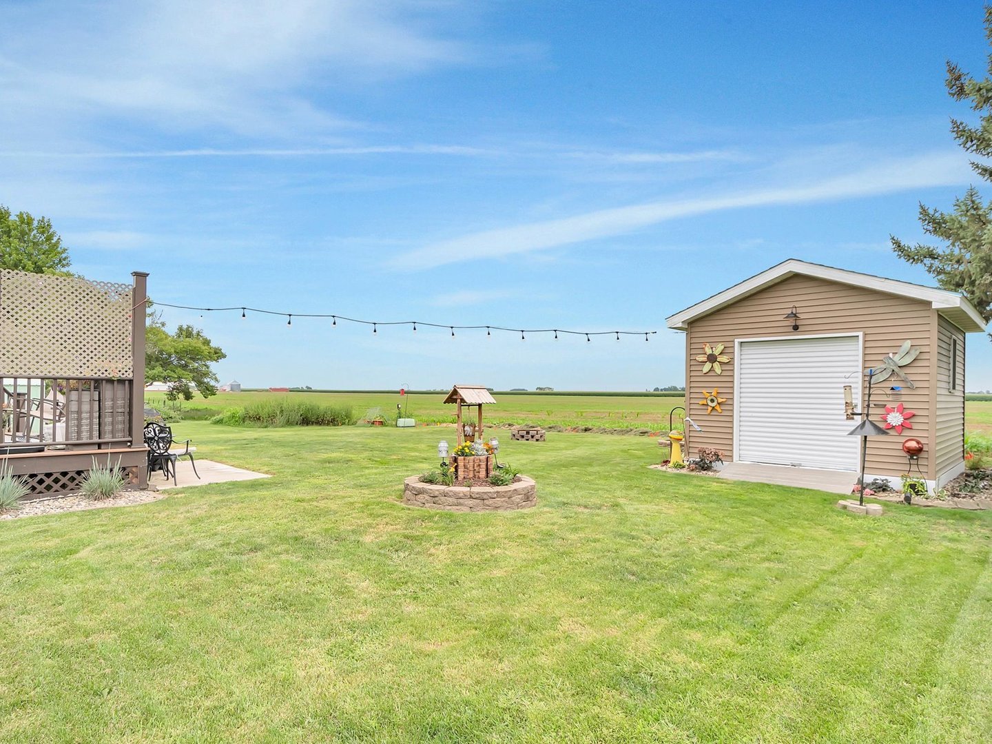 111 Countryside Lane, Crescent City, IL 60928
